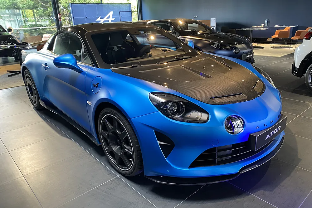 A110R_3-4_Face A110 R